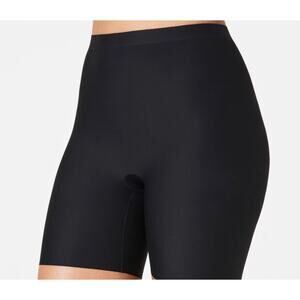 Spanx Mid-Thigh Shorts Women's Plus 2X Black Compression Lightweight Smoothing